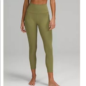 Lululemon Wunder Under High Rise ribbed 25” size 10